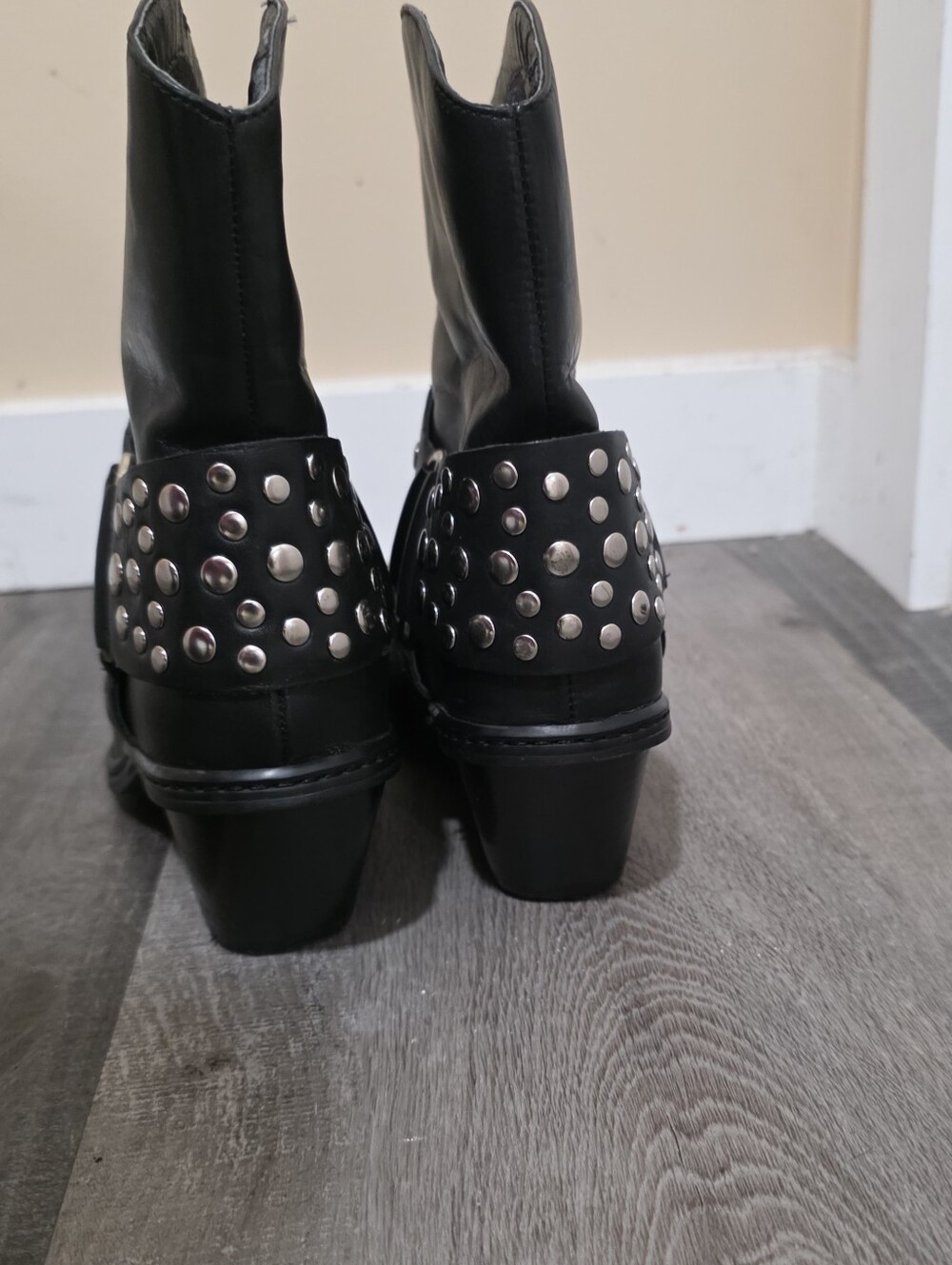 Harley-Davidson Black Leather Studded Western Motocycle Biker Ankle Boots - Picture 3 of 9